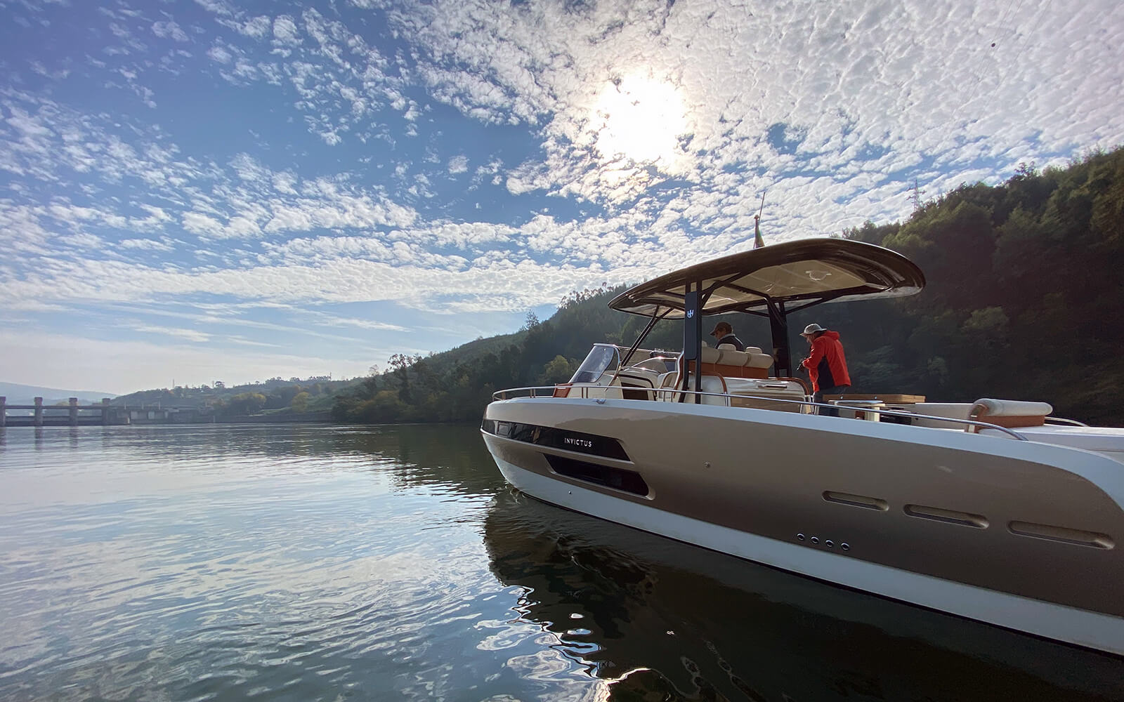 Home Invictus Cruises